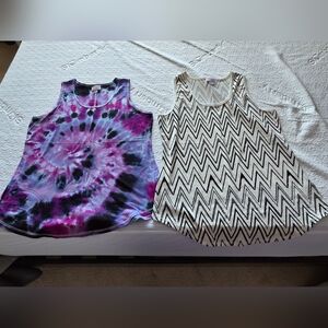 LuLaRoe Set Of Two Tank Tops